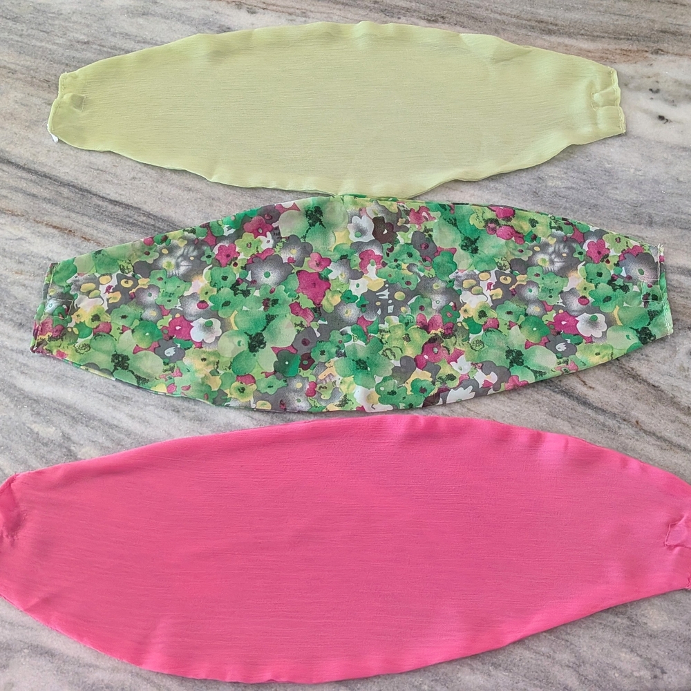 Magnetic Neck Scarf - Picture 2 of 5